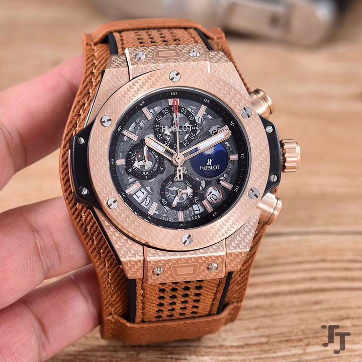 Hublot watch man-525